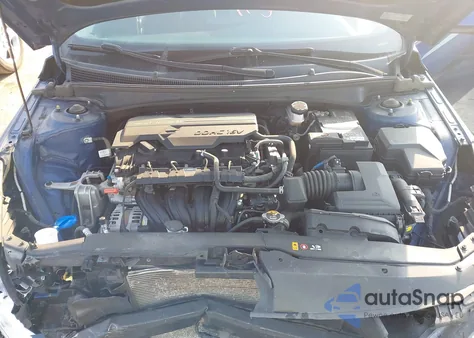 2021 Hyundai Elantra Sel z USA, uszkodzony, nr VIN 5NPLN4AG1MH012717